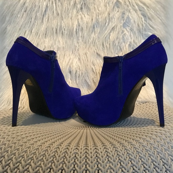 Gabriella Rocha Platform Bootie 9 - Picture 3 of 6